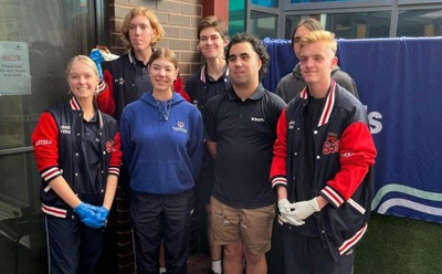 School-volunteering A group of school volunteers